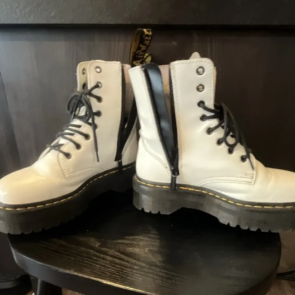 Dr. Martens White Combat Platform Boots Lace-Up Side Zipper US 7 EU 39